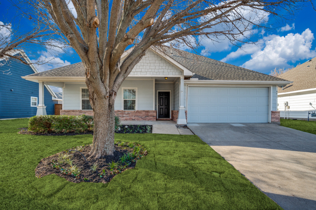 9817 Tanglebrush Drive