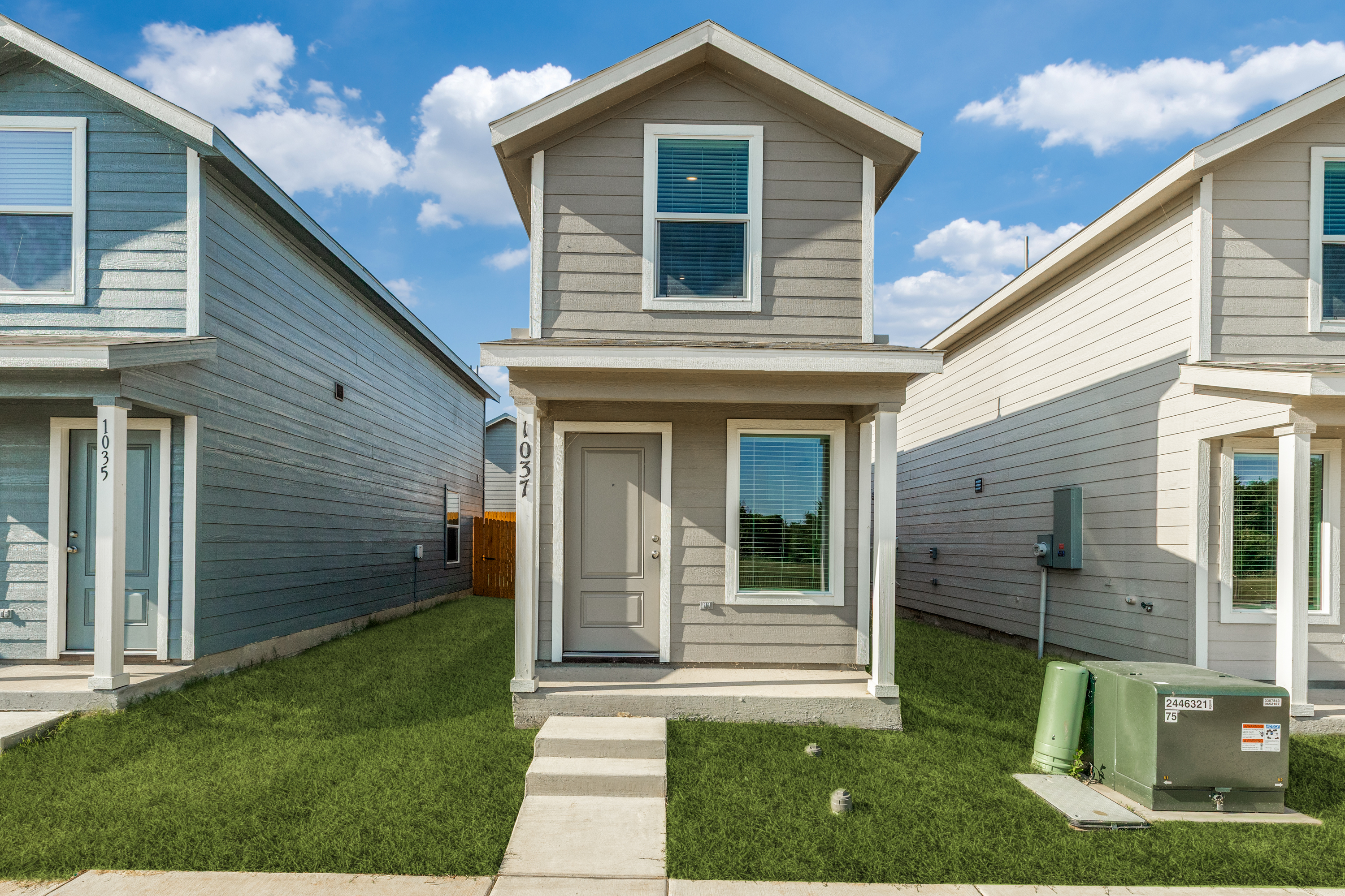 Property thumbnail image