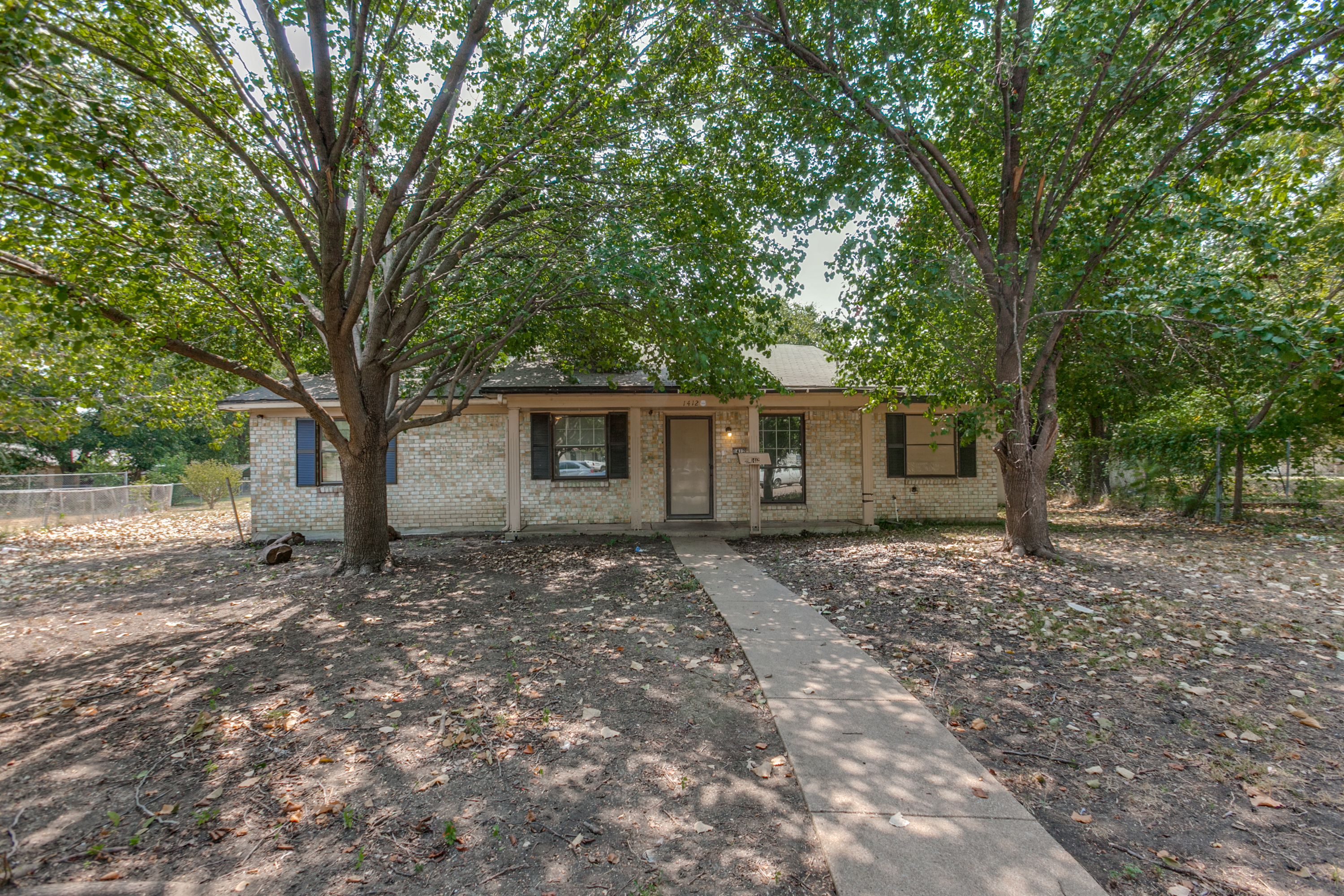 Property thumbnail image