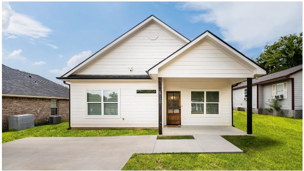 Property main image
